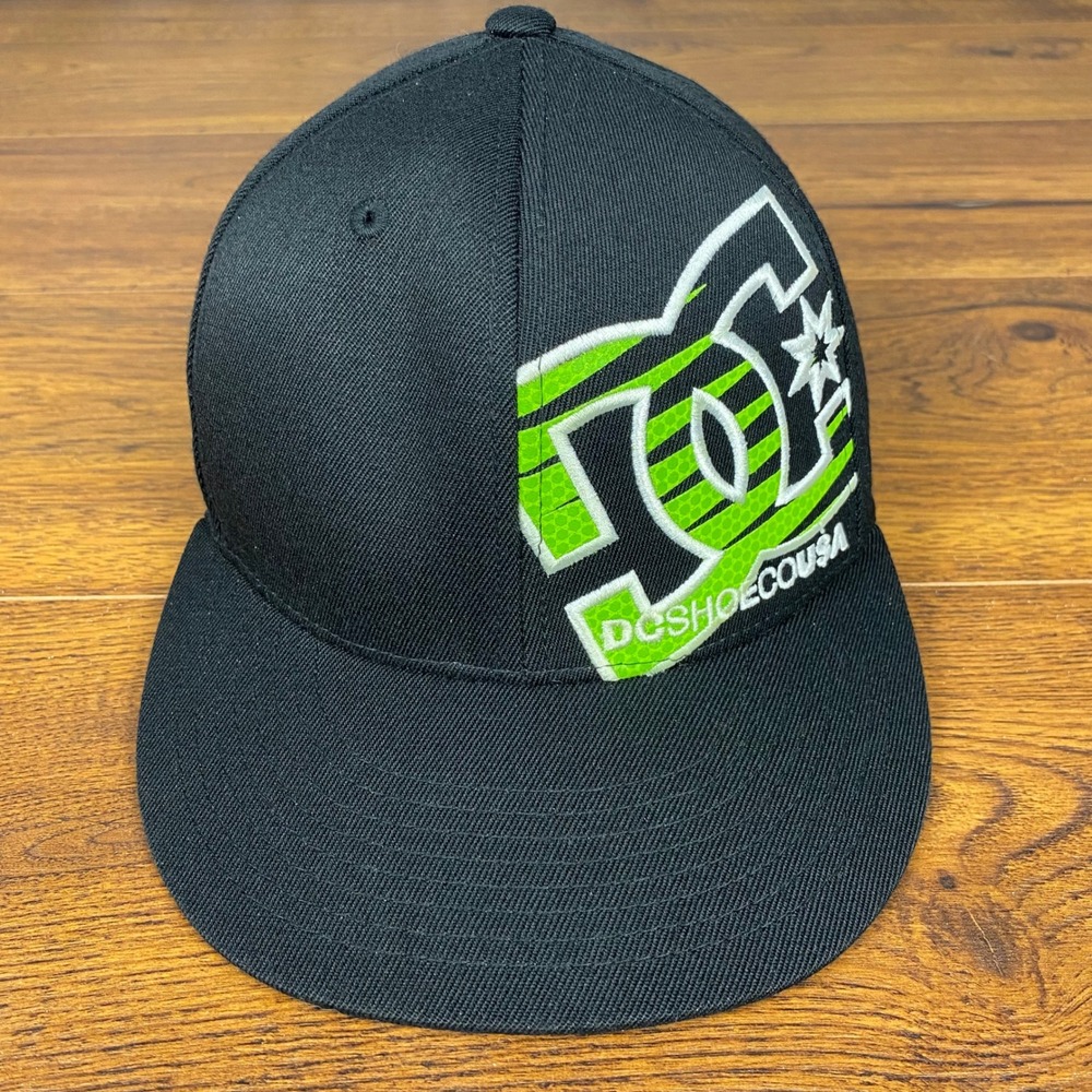 DC Shoes Gutters 210 Flex Hat Black Lime Green Logo Flat Brim S/M 52300202